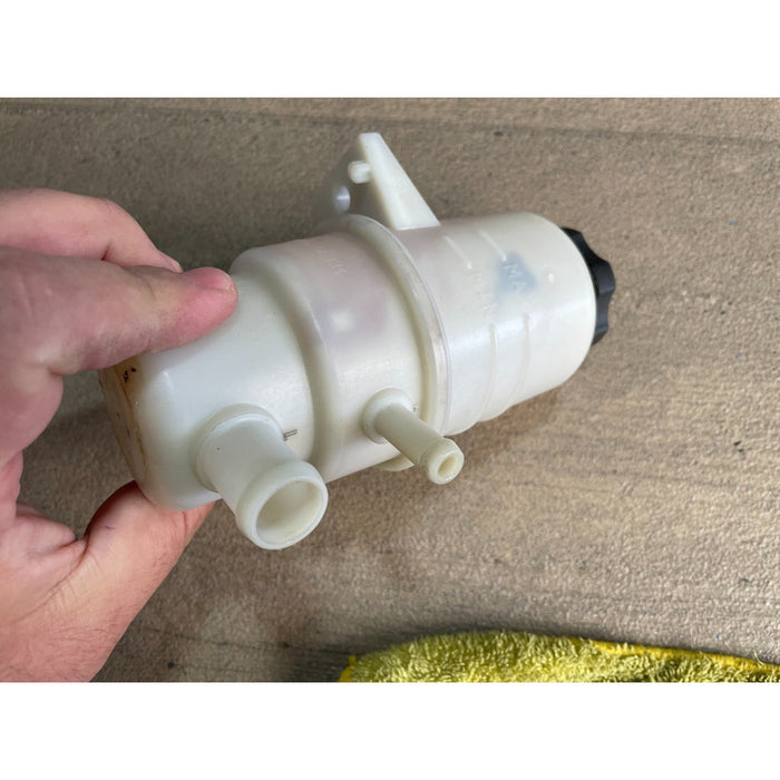 Deposito Dirección Hidráulico Caravan Del 2011 Al 2020 3.6