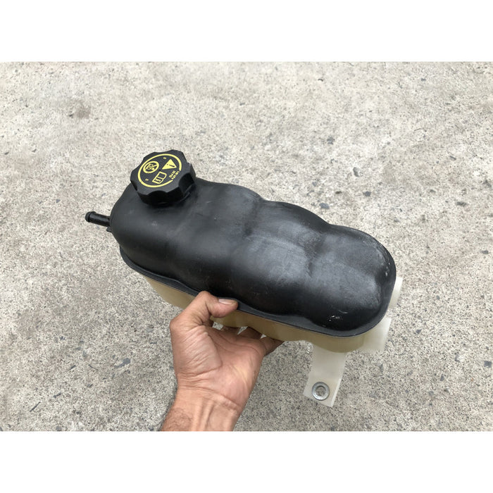 Deposito Agua Radiador Gmc Yukon 2007 Al 2014 6.2