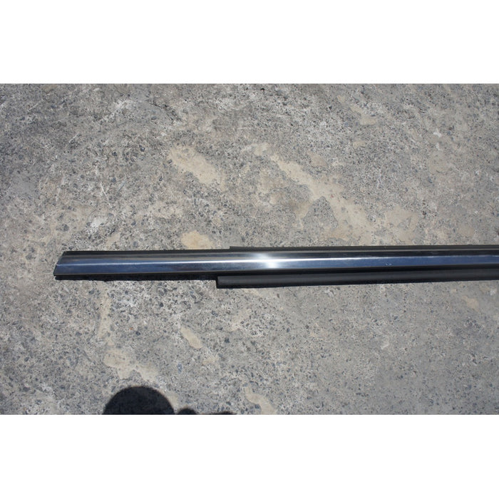 Moldura De Felpa Trasera Derecha Cadillac Srx 2010 - 2016