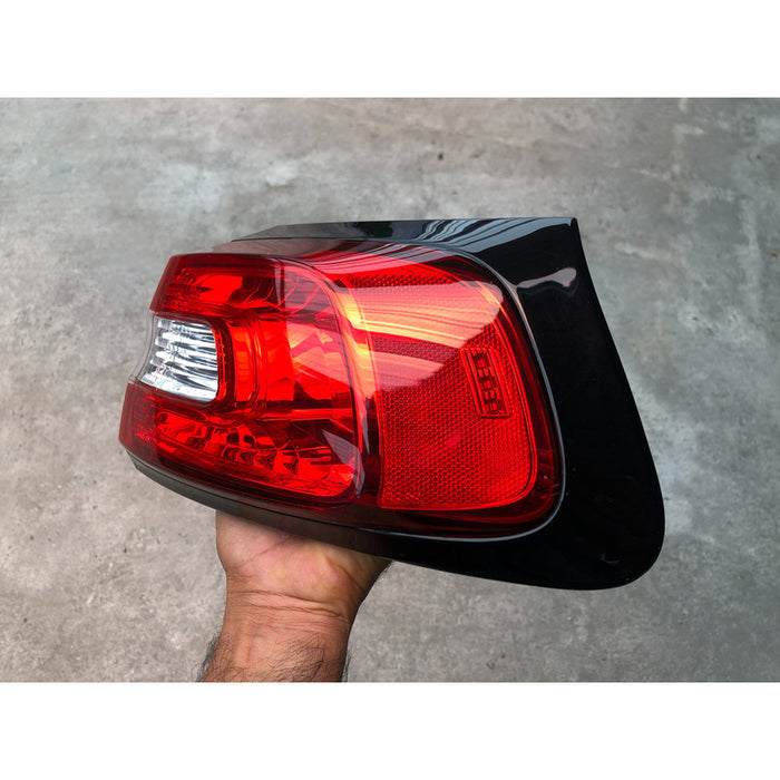 Calavera Derecha Original Jeep Cherokee 2014 - 2018