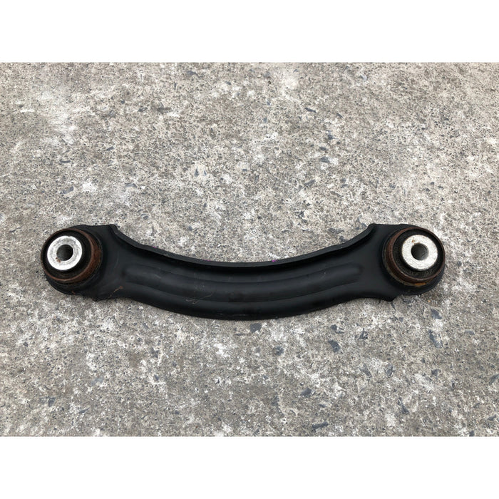 Tirante Trasero Derecho Superior Charger 2015 - 2019 3.6