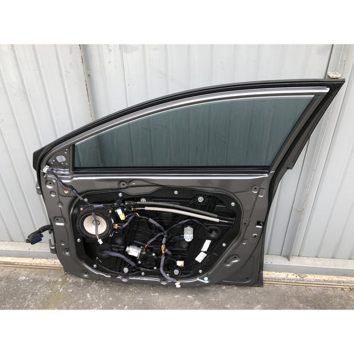 Puerta Delantera Derecha Original, Hyundai Elantra 2017-2020