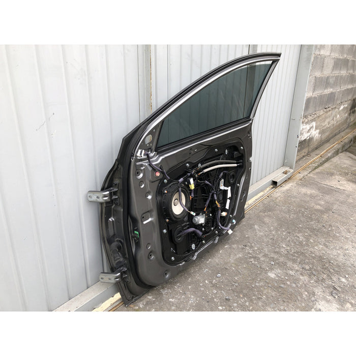 Puerta Delantera Derecha Original, Hyundai Elantra 2017-2020