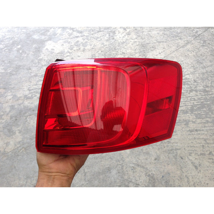 Calavera Derecha Original Para Jetta 2011, 2012, 2013, 2014