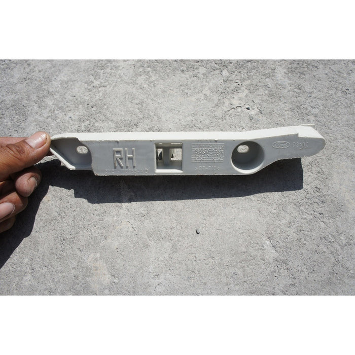 Guia Defensa Delantera Derecha Ford Focus 2009 2010 2011