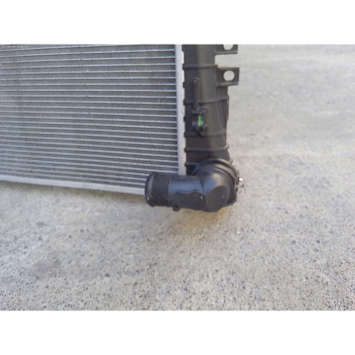 Radiador Original Hyundai Tucson 2022-2024, 2.5 Litros