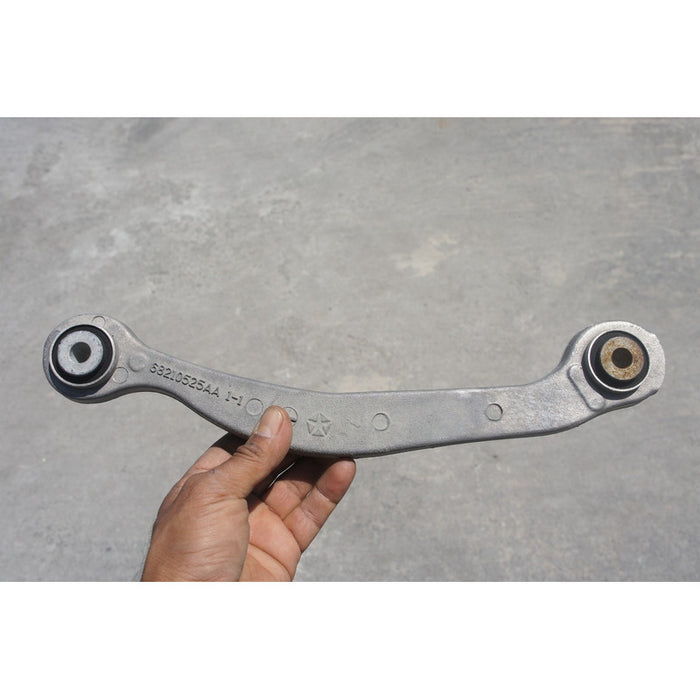 Tirante Trasero Superior Izquierdo Chrysler 300 2011 2014