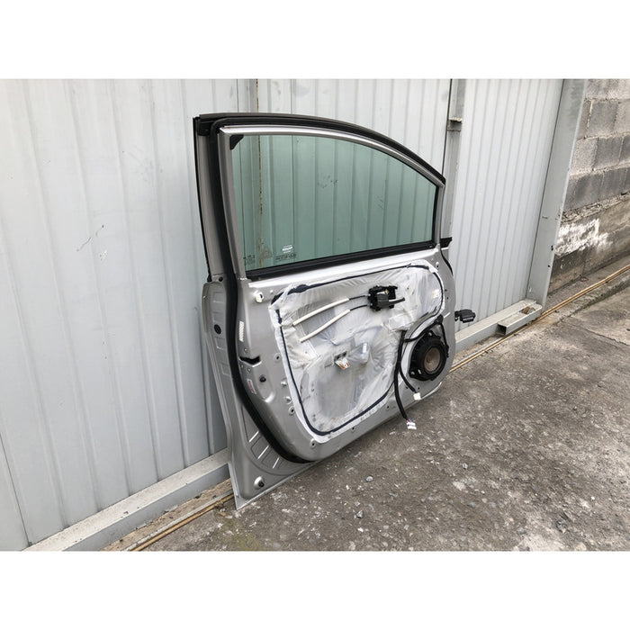 Puerta Delantera Izquierda Kia Rio 2012-2017 (hatchback)