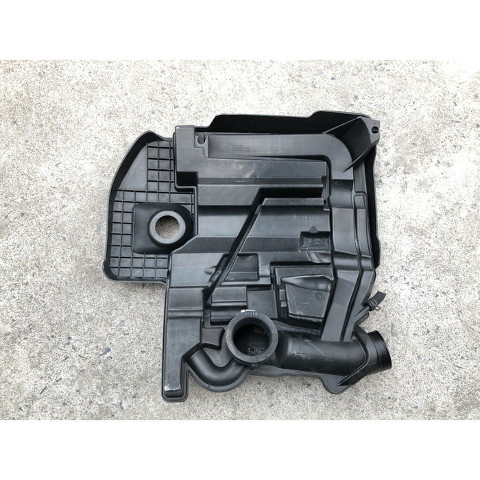 Resonador De Aire Para Chevrolet Malibu 2008-2012 2.4 4 Cil.