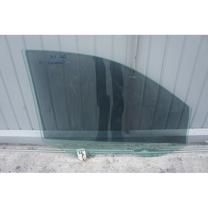 Vidrio De Puerta Delantero Izquierdo Voyager 2010 - 2014
