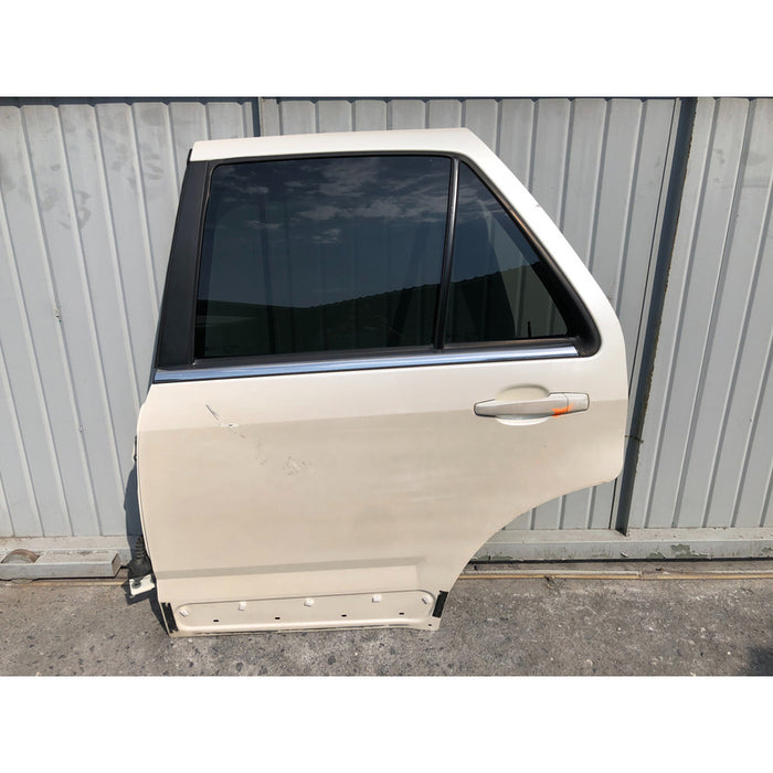 Puerta Trasera Izquierda Cadillac Srx 2004 Al 2008