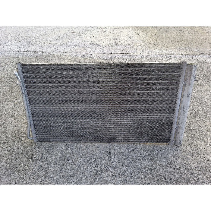 Condensador Original Bmw 335i 2007 Al 2013 3.0 Litros