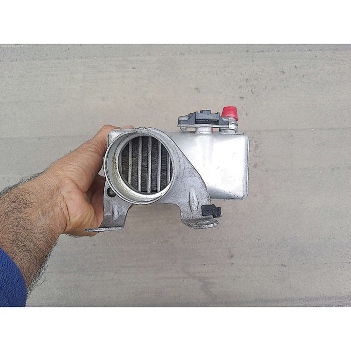 Radiador De Intercooler Izquierdo Bmw 550i 2010 Al 2018 4.4