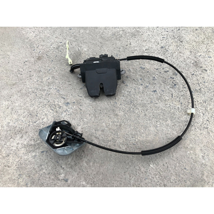 Chapa Cajuela Original Para Volvo S60 2011, 2012, 2013