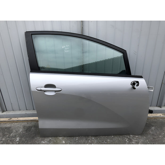 Puerta Delantera Derecha Original Para Kia Rio 2012-2017