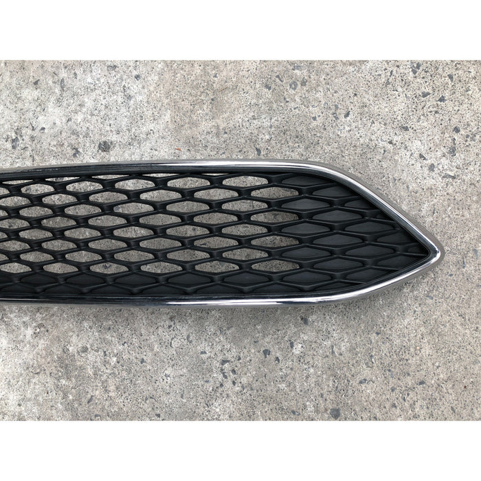 Parrilla Original Ford Focus Sedan 2015, 2016, 2017, 2018