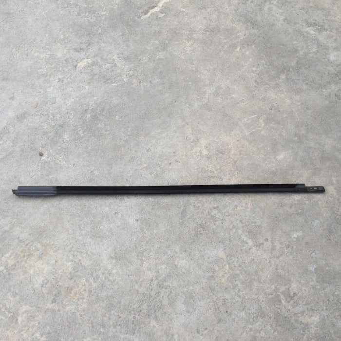 Moldura Felpa Puerta Delantera Izquierda Focus 2012 Al 2018