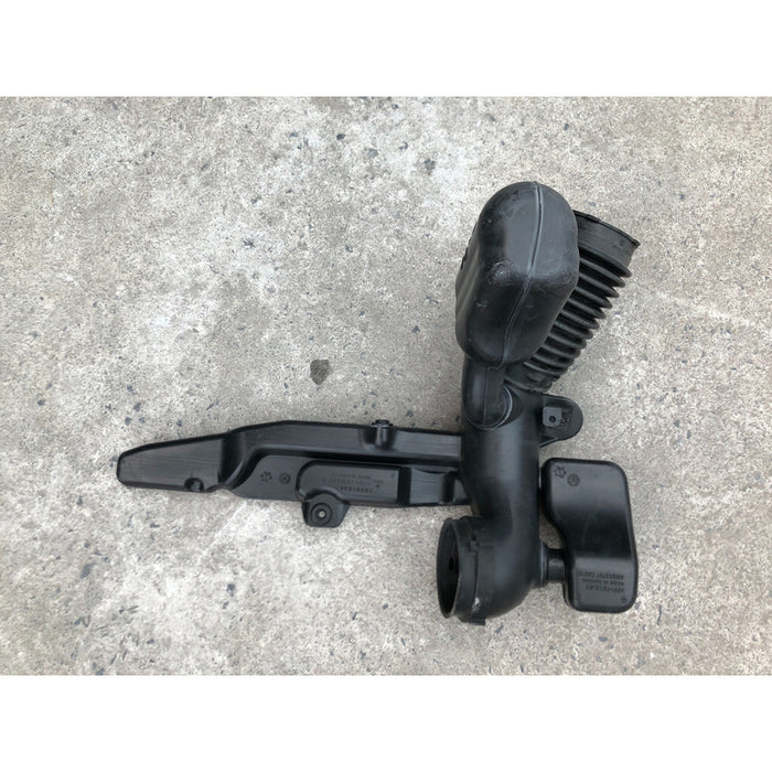 Resonador De Aire Para Gmc Yukon 2007 - 2013 5.3 V8