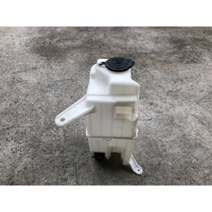 Deposito Limpiabrisas Toyota Tundra 2014 - 2021