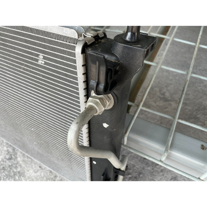 Radiador Original Kia Rio 2012 Al 2017 1.6 Automático