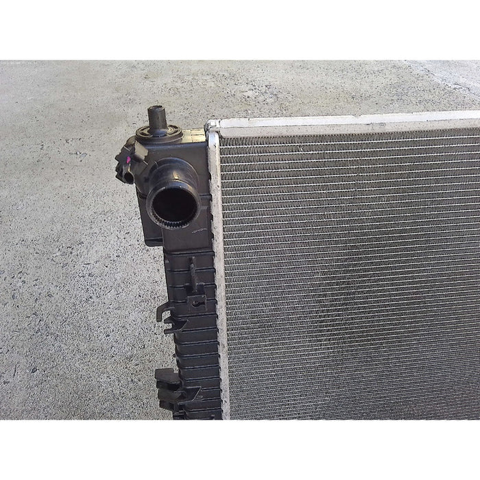 Radiador Original Hyundai Tucson 2022-2024, 2.5 Litros
