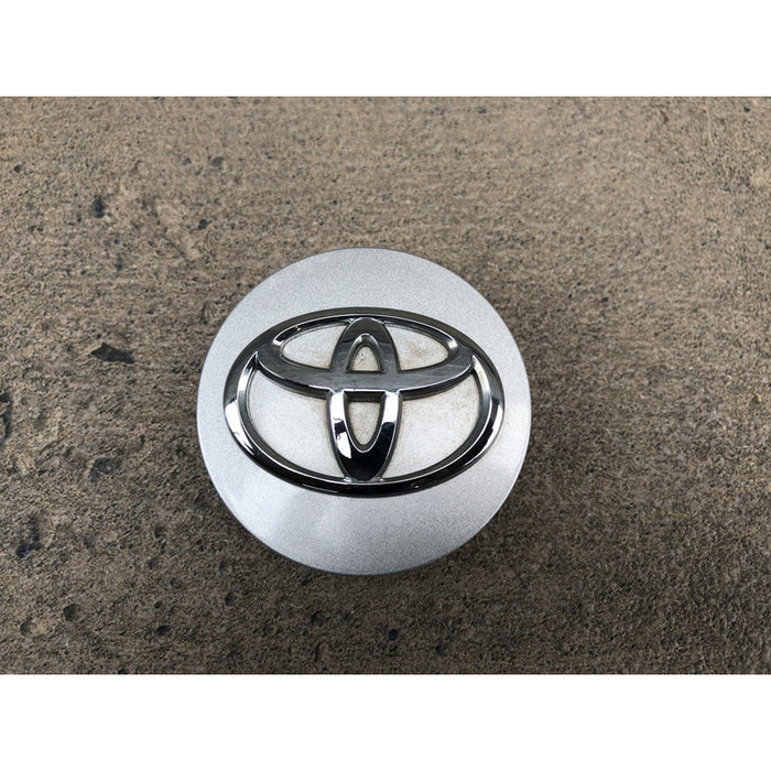 Copa Centro De Rin Toyota Camry 2011 Al 2020 $ X Pieza