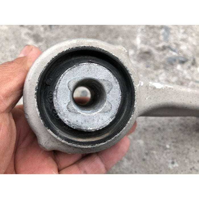 Brazo De Control Delantero Izquierdo C250 Sedan 2008 2014