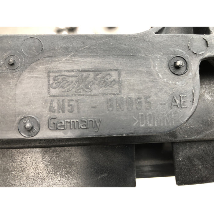 Soporte Radiador Volvo V50 2004 Al 2008