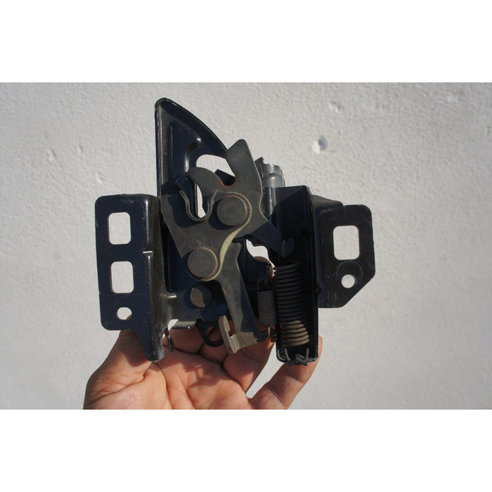 Chapa De Cofre Cadillac Cts 2003 2004 2005 2006 2007