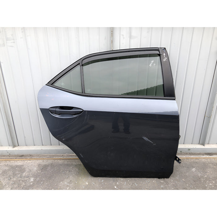 Puerta Trasera Derecha Corolla 2014 2015 2016 2017 2018 2019