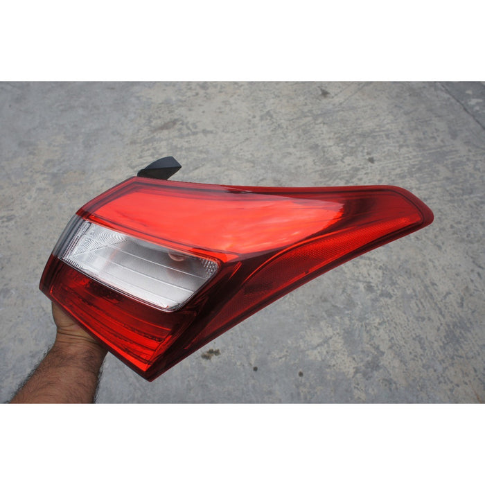 Calavera Derecha Elantra Hatchback 2013 2014 2015 2016 2017