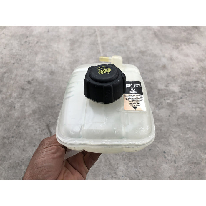 Deposito Agua Radiador Nissan Sentra 2020 - 2023 2.0