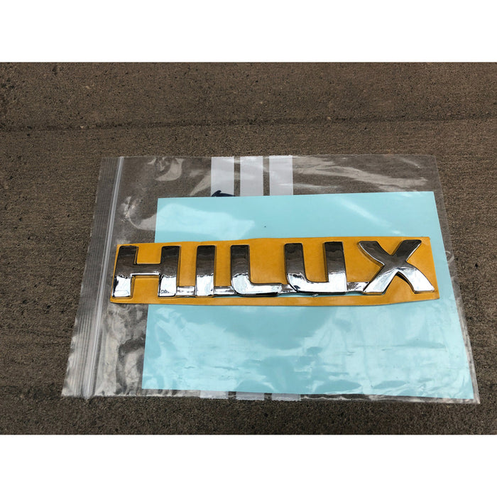 Emblema Trasero Letras Toyota Hilux 2014 Al 2017