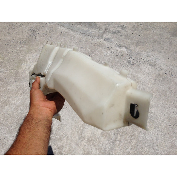 Deposito Limpiabrisas Ford Focus Europa 2007 2009 2010 2011