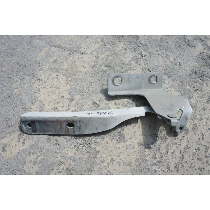 Bisagra De Cofre Derecha Nissan Tiida 2007 Al 2012