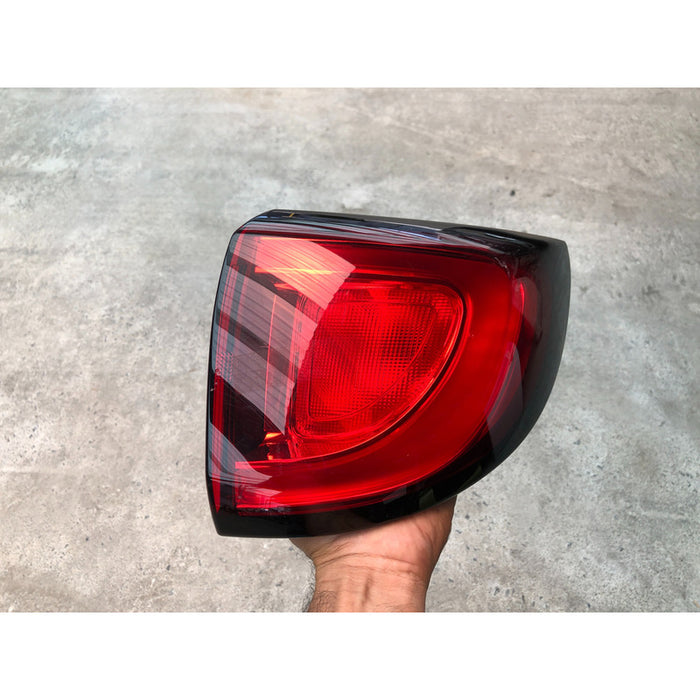 Calavera Derecha Original Chrysler Pacifica 2017 Al 2020