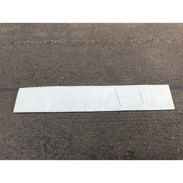 Emblema Trasero Letras Nissan Sentra 2004 Al 2012