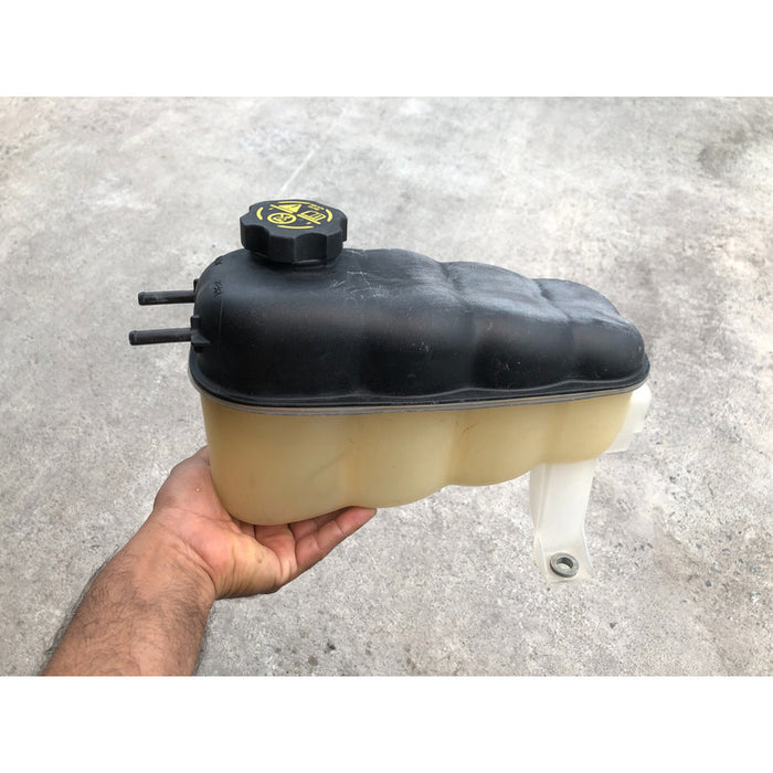 Deposito Agua Radiador Chevrolet Silverado 2014 Al 2018 5.3