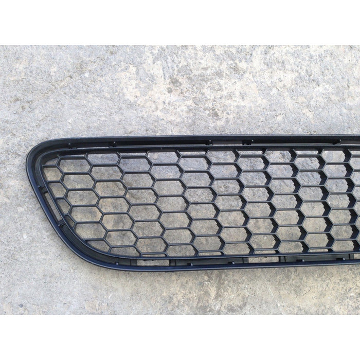 Parrilla Inferior Central Original Toyota Venza 2009-2012