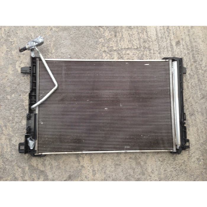 Condensador Mercedes Benz C250 Sedan 2012 2013 2014 3.0