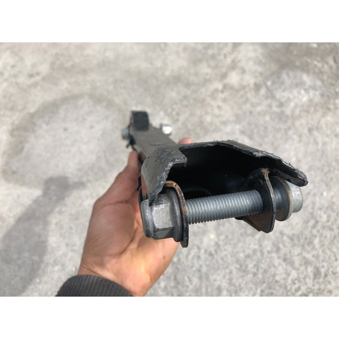 Tirante Derecho Trasero Mercedes Benz C300 2015 2018 2.0