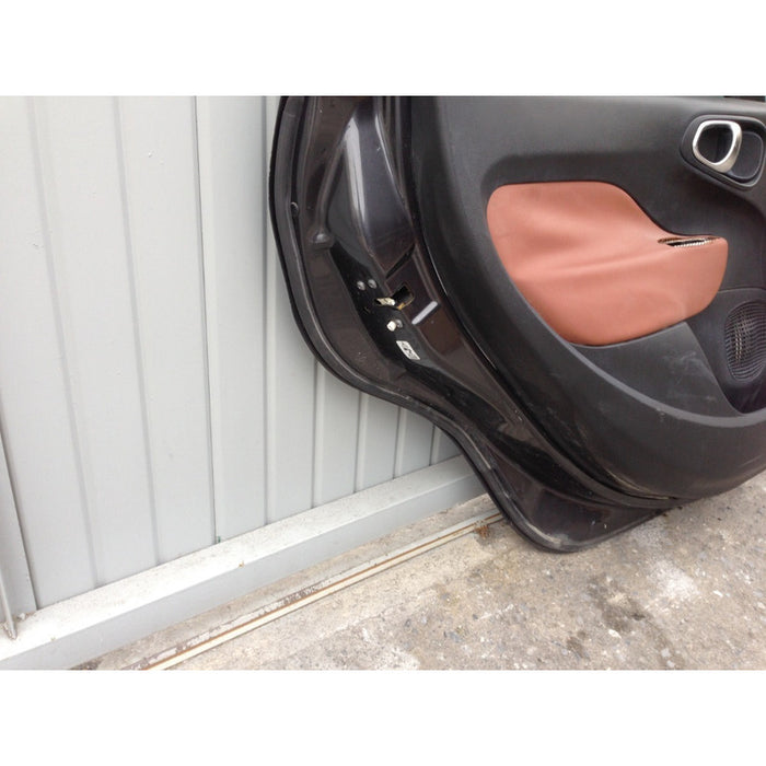 Puerta Trasera Izquierda Fiat 500l 2014 - 2017