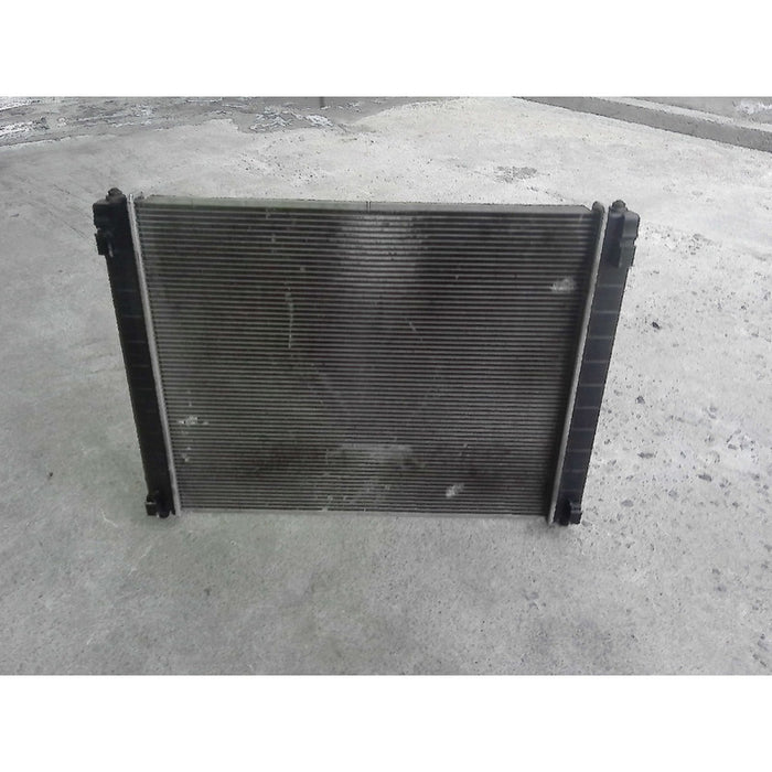 Radiador Original Infiniti Qx70 Del 2015 Al 2020 3.7 Litros