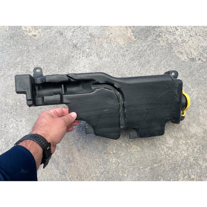 Deposito Limpiabrisas Dodge Ram Del 2011 Al 2018 6.4