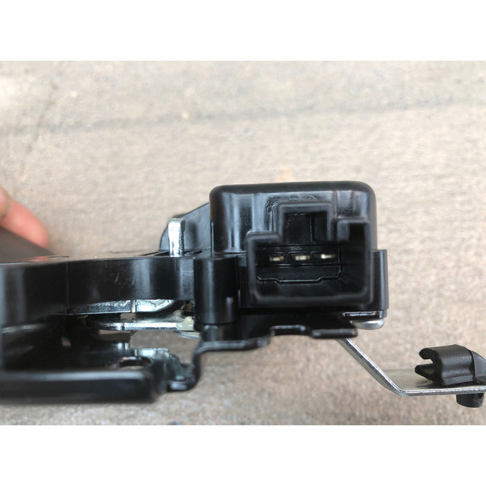 Chapa Cajuela Nissan Versa 2012 Al 2019