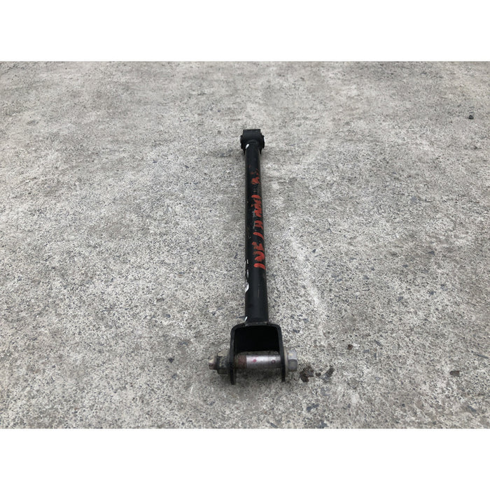 Tirante Trasero Derecho Inferior Camry 2012 Al 2017 2.5