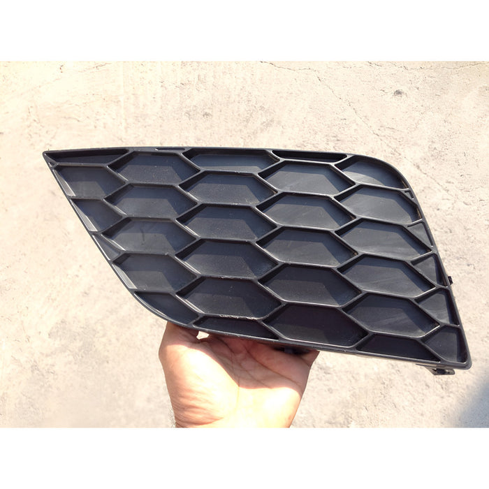 Parrilla Delantera Izquierda Para Nissan Sentra 2017 - 2019