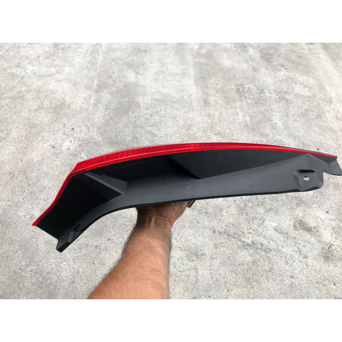 Calavera Izquierda Original Fiesta Hatchback 2013 Al 2016
