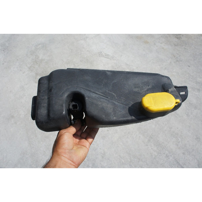Deposito Limpiabrisas Renault Sandero 2014 - 2019