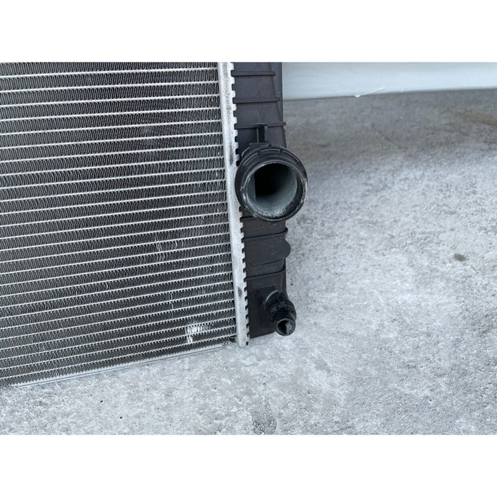 Radiador Original Bmw 320i Sedan 2012 Al 2016 2.0 Automático